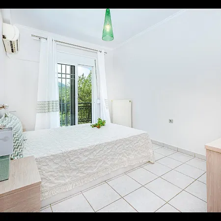 Esencia Suites Holiday home *